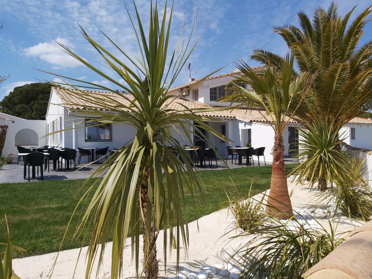 Hotel Mas Des Lys Saintes-Maries-de-la-Mer Exterior photo